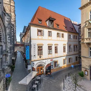 Cerny Slon Hotel Praga